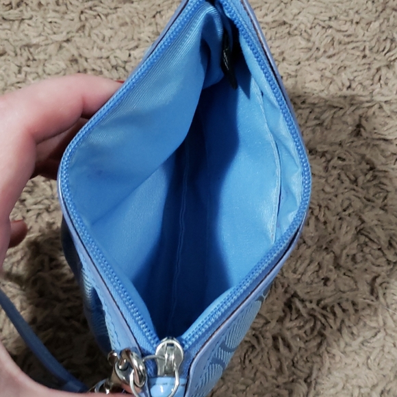 Coach blue wristlet - Picture 2 of 2